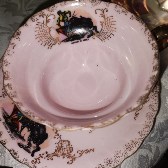 Gift Idea- Teapot and 2 cup and saucers set.   (3 items ) - Picture 10 of 10